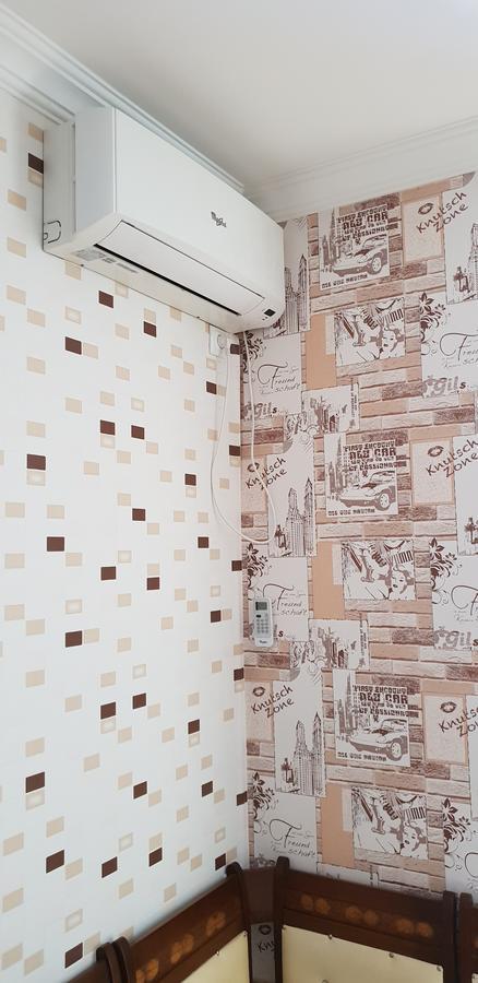 Apartment Rustaveli 59 บาทูมิ ภายนอก รูปภาพ